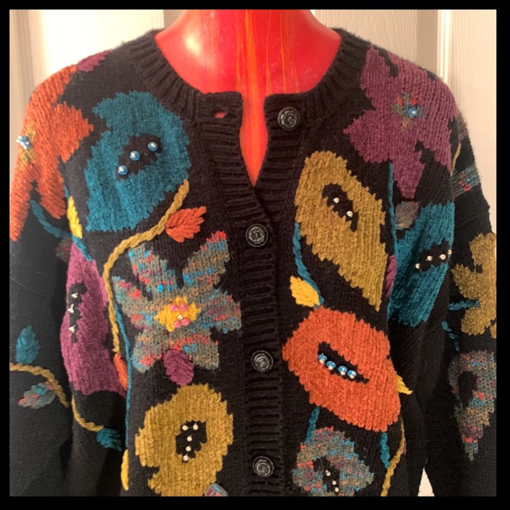 VINTAGE Floral Chunky Kawaii Adorable Show Stopper Cardigan Sweater - Picture 6 of 17